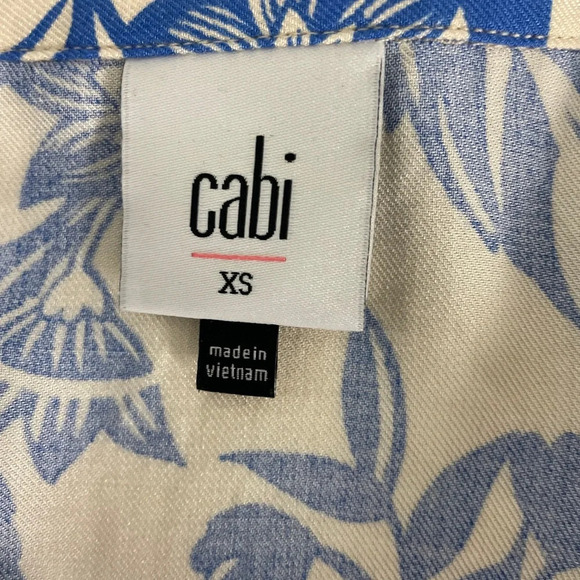 Cabi Athena Button Front Midi Dress Floral Print Puff Shoulder Cream Blue XS - Picture 8 of 13